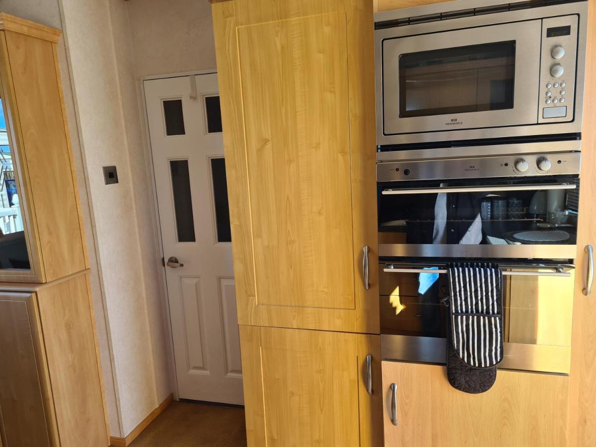 6 Berth Central Heated On The Chase Roxburgh Free Wifi Ingoldmells Exterior photo