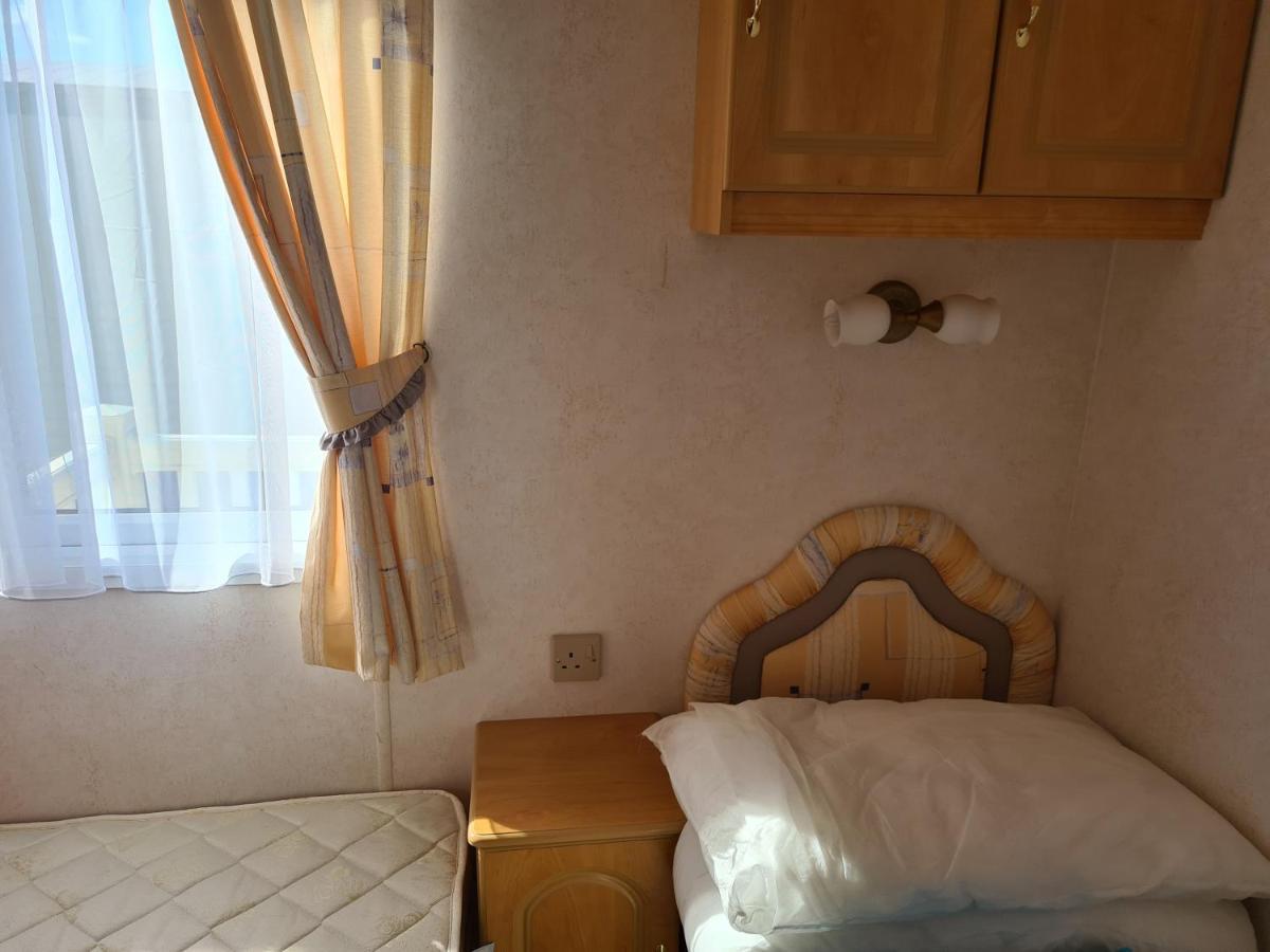 6 Berth Central Heated On The Chase Roxburgh Free Wifi Ingoldmells Exterior photo